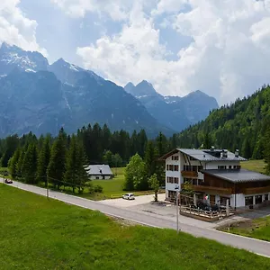 *** Hotel Griglieria Pizzeria Gnomo Goloso Italia
